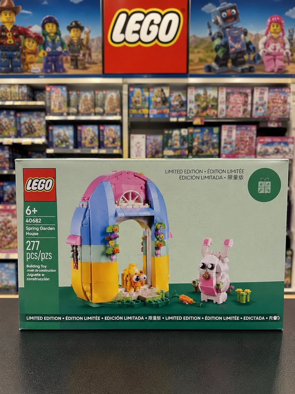 LEGO Spring Garden House Set 40682 Easter Bunny New Factory Sealed